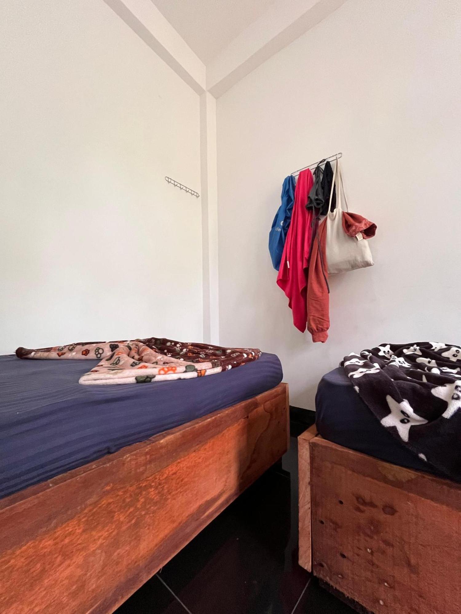 Backpackers Hostel เอลลา ภายนอก รูปภาพ