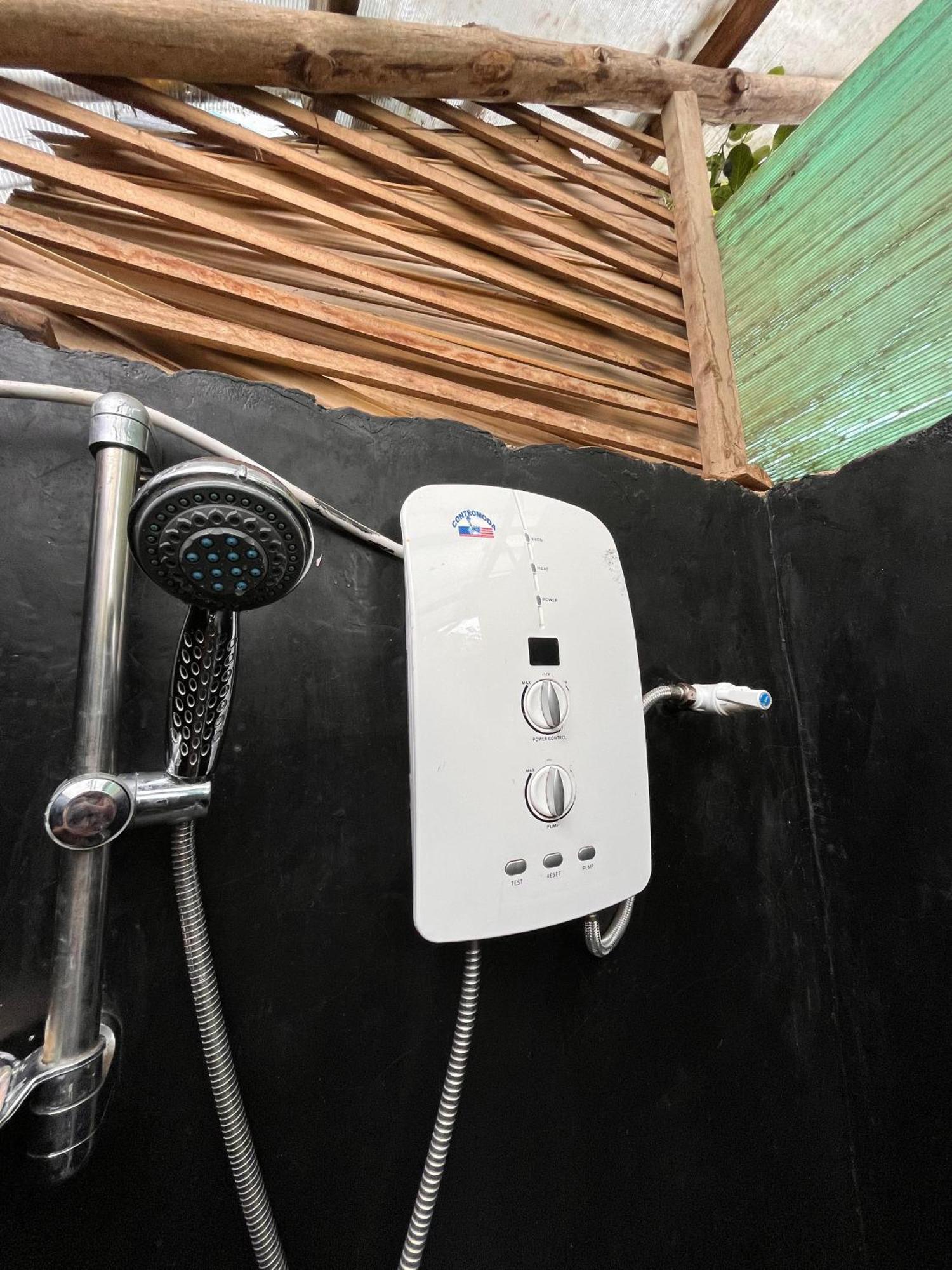 Backpackers Hostel เอลลา ภายนอก รูปภาพ